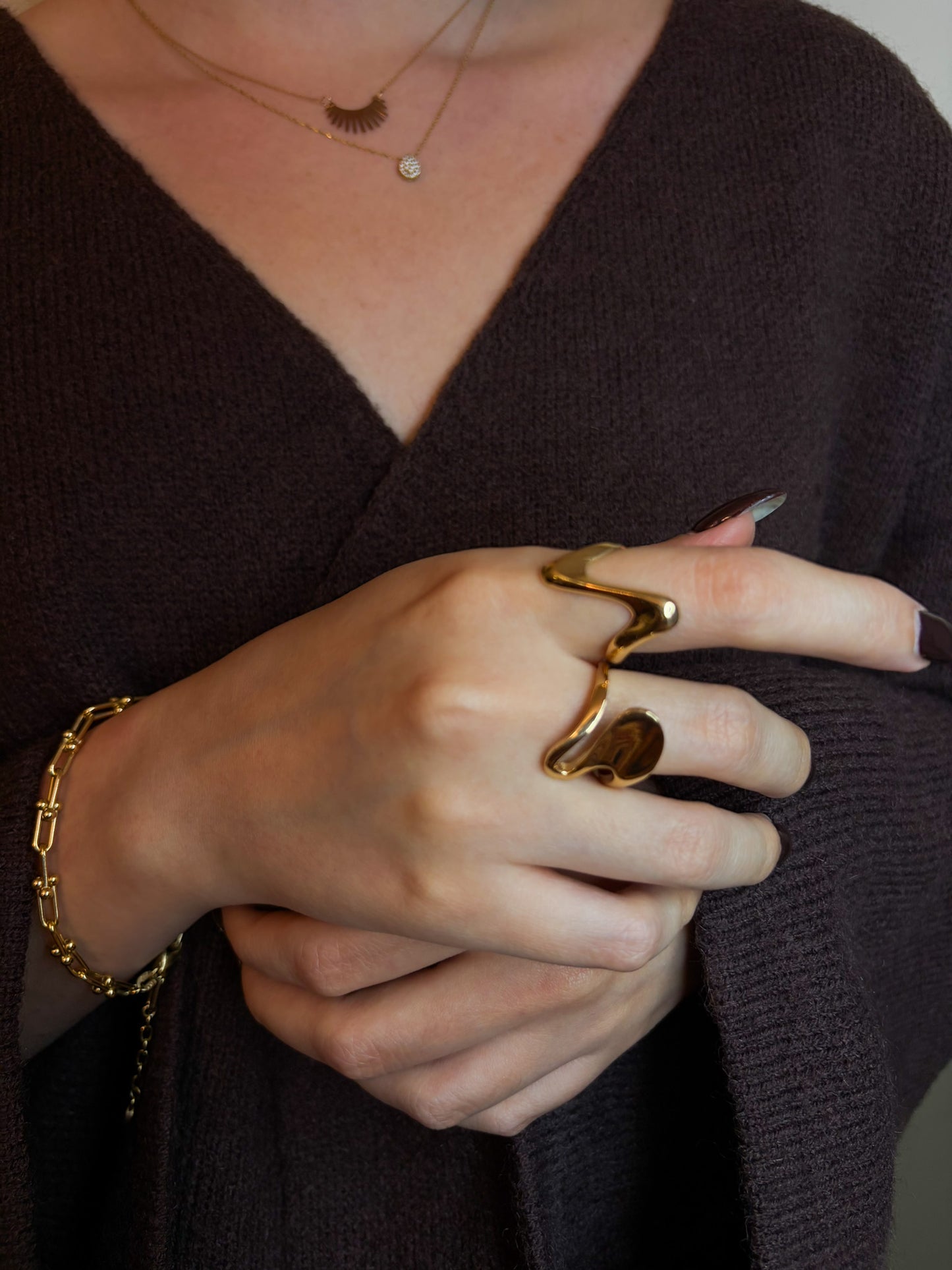 The Silhouette Ring